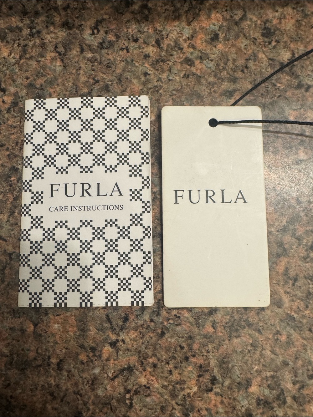 Furla metropolis, large Black Leather Crossbody with original tags and care card - Picture 6 of 11